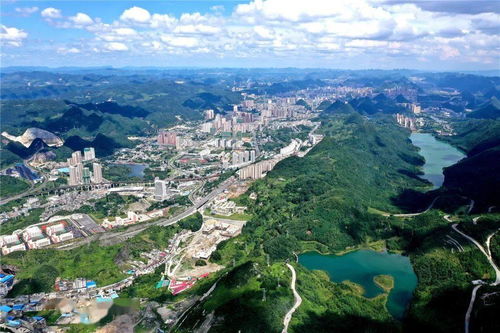 展現(xiàn)攝影魅力 定格 涼都 瞬間 專(zhuān)訪(fǎng)貴州省六盤(pán)水市攝影師何維江